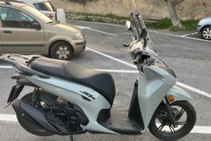 Honda SH 350i Sport