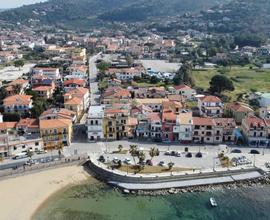 CASA INDIPENDENTE A CASTELLABATE