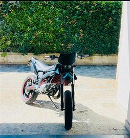 Moto scooter Derbi 50 cc