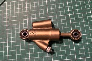 Ammortizzatore di sterzo