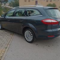 Ford Mondeo Station Wagon Ghia