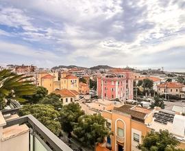 Appartamento con terrazza nel quartiere Bonaria