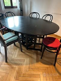 Tavolo moderno ovale
