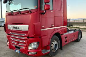 TRATTORE STRADALE DAF XF 480