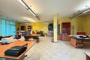 UFFICIO A AZZANO SAN PAOLO