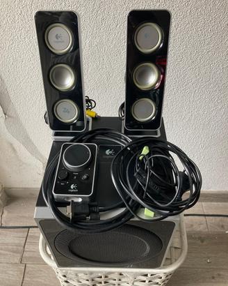 Subwoofer Logitech z4