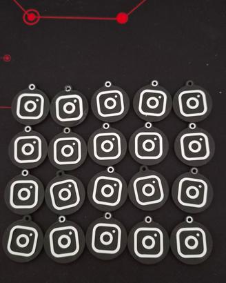 Portachiavi nfc programmabili con logo Instagram