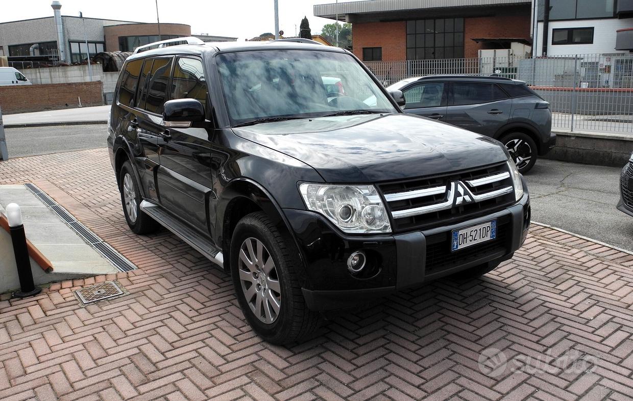 MITSUBISHI Pajero (2006-2009)