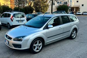 FORD FOCUS 1.6 TDCI DIESEL OK NEO PATENTATI 