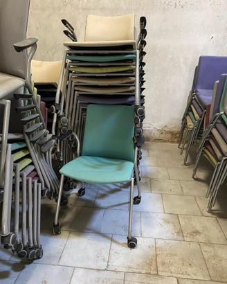 Sedie e tavoli per ufficio