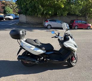 Kymco 300 ,buono stato !