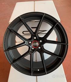 Cerchi in lega OZ Racing Estrema GT HLT Yaris GR
