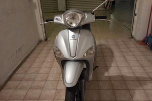 Piaggio Liberty 50 cc 9.000 Km perfetto come nuovo
