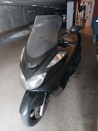 SCOOTER YAMAHA MAJESTY 400 , solo 45000 km -2008