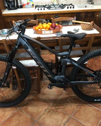 bici scoot biammortizzata