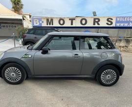 Mini Mini 1.6 16V Cooper D