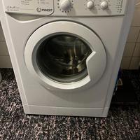Lavatrice indesit