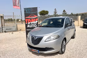 Lancia Ypsilon 1.2 5 porte