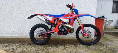 Beta RR Enduro 300 - 2025