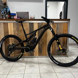 SPECIALIZED TURBO KENEVO EXPERT - S4(L) - 2100 km