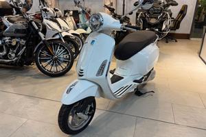 Piaggio Vespa 125 Primavera