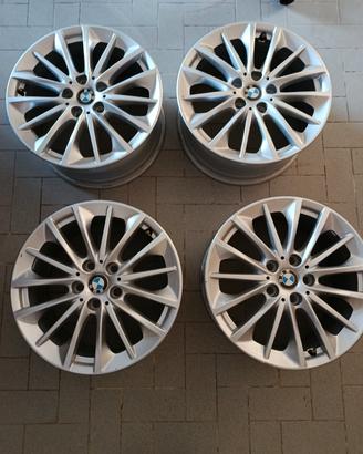 Cerchi 17 BMW perfetti F40 F45 F46 6856084