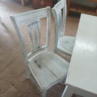 tavolo e sedie 