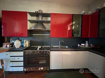 Cucina Salvarani con Ante Laccate