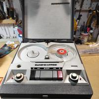 Registratore a nastro magnetico valigia 