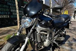Yamaha Fz6