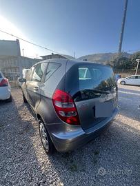 auto Mercedes Classe A180