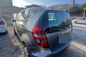 auto Mercedes Classe A180