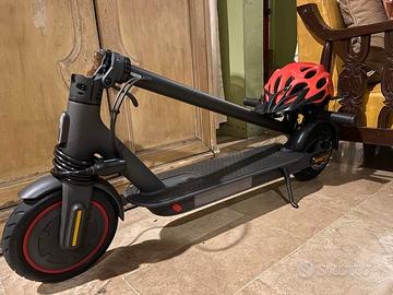 Monopattino Xiaomi Scooter Pro2