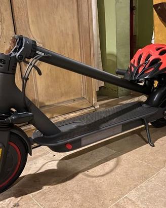 Monopattino Xiaomi Scooter Pro2