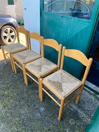 Tavolo allungabile + 4 sedie color faggio