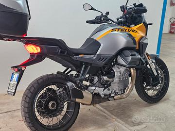 MOTO GUZZI STELVIO 2024