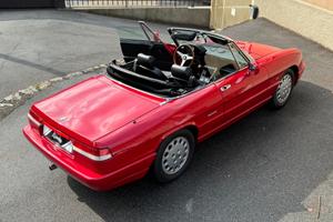 Alfa Romeo Spider 2.0i