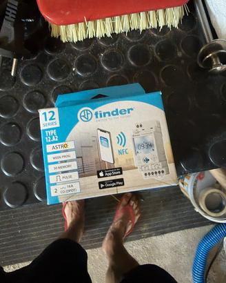 Finder type 12 A2 interruttore Orario/Astronomico