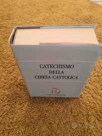 Catechismo della Chiesa Cattolica + n. 2 libri