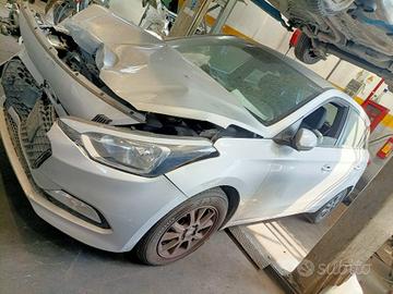 RICAMBI USATI AUTO HYUNDAI i20 2° Serie N.D. G4LA