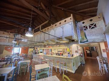 SAGRADO: Avviatissima ATTIVITA' di Bar/Trattoria