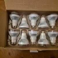 10 faretti a led nuovi