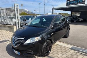 Lancia Ypsilon 1.2 69 CV 5 porte S&S Platinum