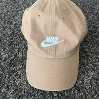 cappello nike