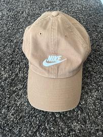 cappello nike