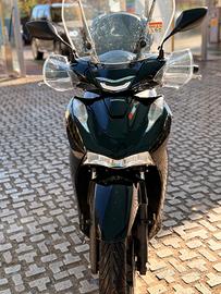 Sh 150 compreso di passaggio