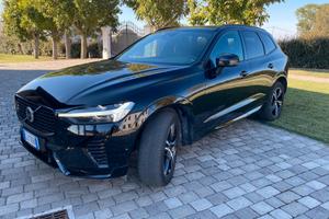Volvo xc 60 b4 4wd r design