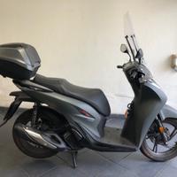 HONDA SH 150 Scooter