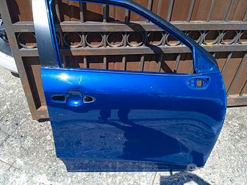 Porta anteriore dx Yaris 2024