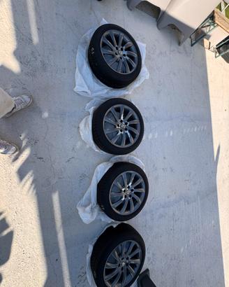 Cerchi Alfa Romeo 17” Turbina + Gomme Dunlop